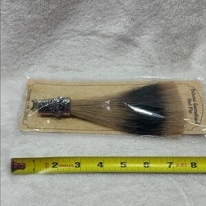 Deluxe Gamsbart Hat Pin with Black and Tan Bristles